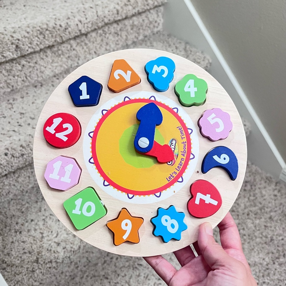 Target Bullseye Wooden Hour Clock🎀